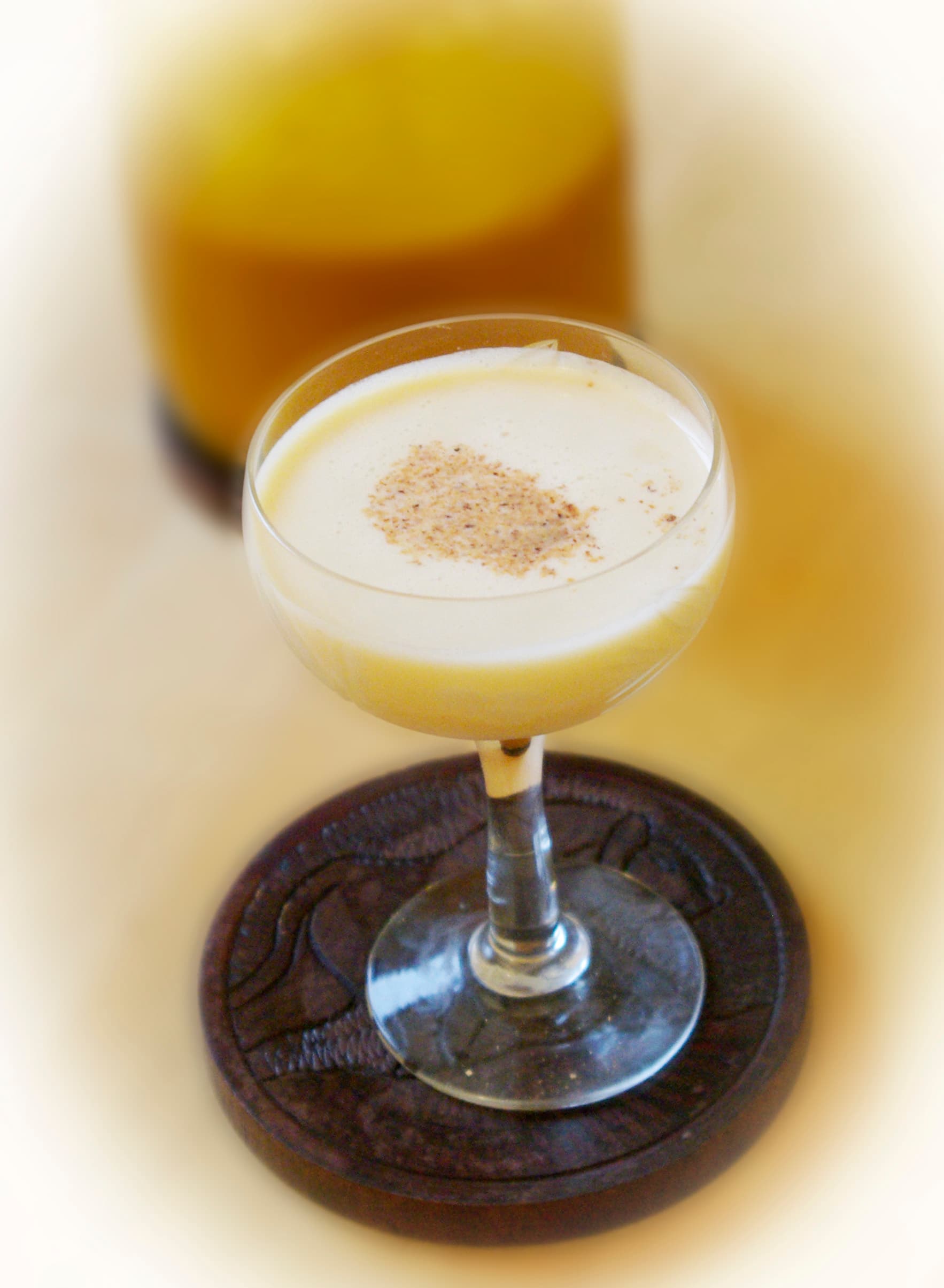 I BAREN med Pontus “Poppe” Berglöf – Egg Nog med cognac, rom och muskot