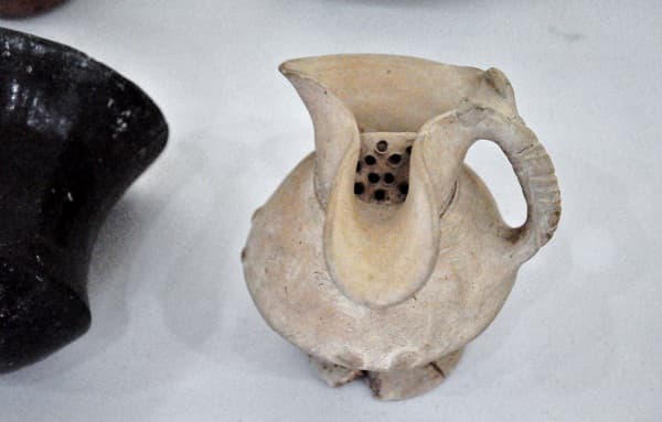 En skål ur forntidens dimmor del 2: Vinland, vindrickarnas land?