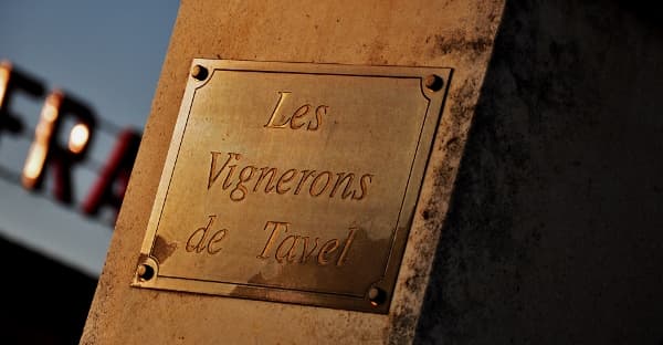 Tavel – färgstark rosé