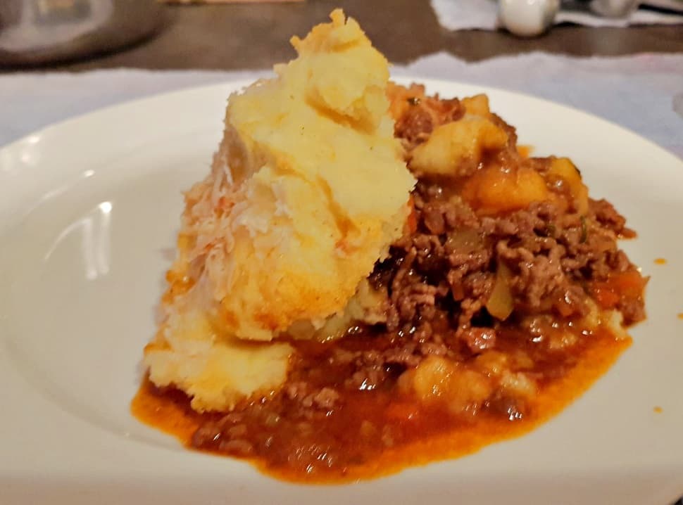 Två syrah och en skotsk paj